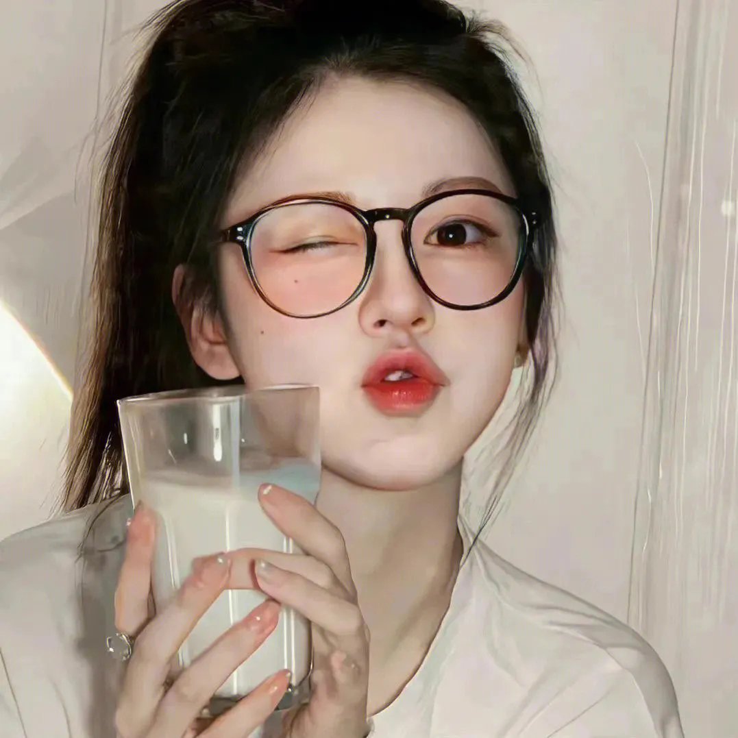 踉跄的女孩